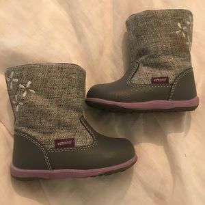 See Kai Run Waterproof boots - Baby Size 5